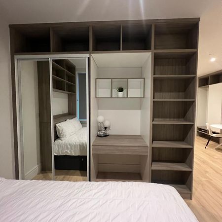 London Heathrow Airport Apartment Voyager House Terminal 12345 - Ev Electric And Parking Available! Hillingdon Exteriör bild